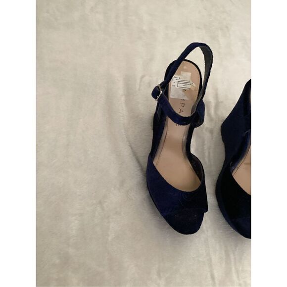 Rampage Chrissy Blue Velvet Wedges - Picture 3 of 8